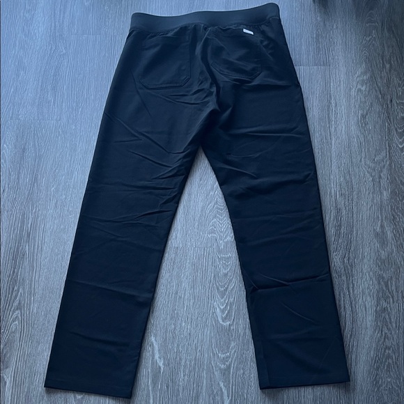 Figs Scrub Set - Picture 5 of 5